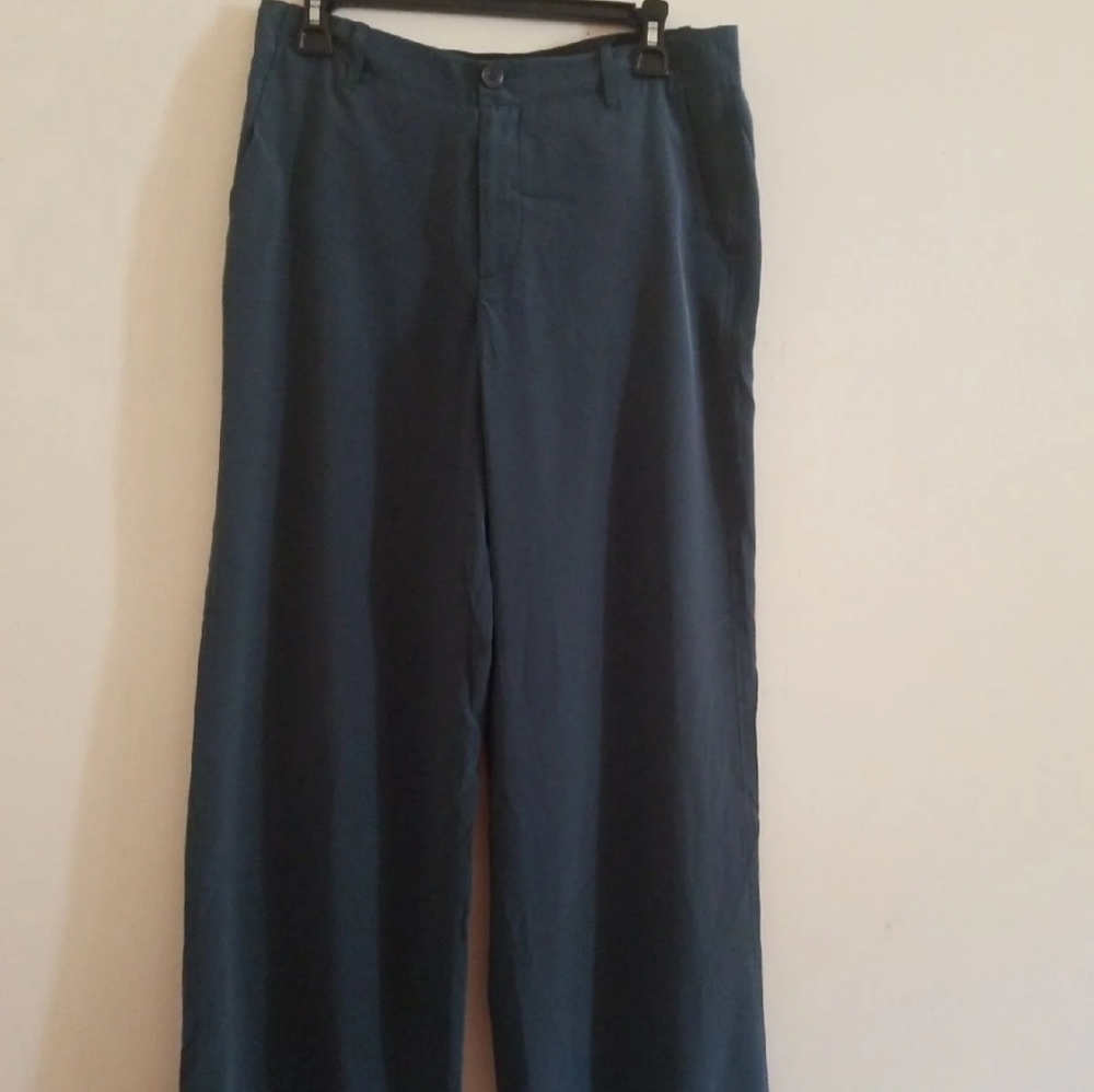 Vince Camuto silk  pants